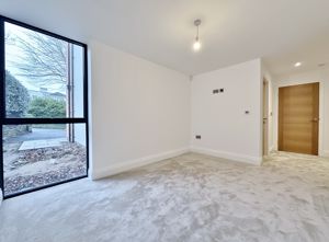 Photo 13- click for photo gallery